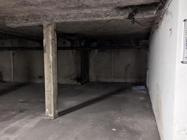 MATABIAU / rue des Jumeaux: place de parking souterraine à vend