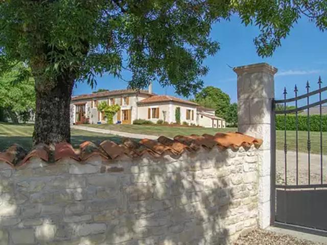 Matha 17160 Achat / Vente maison