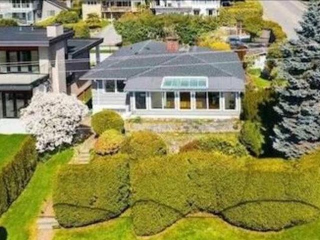 Mathers Ave West Vancouver BC V7V 2G6 2 Bedroom Apartment for 4900 month