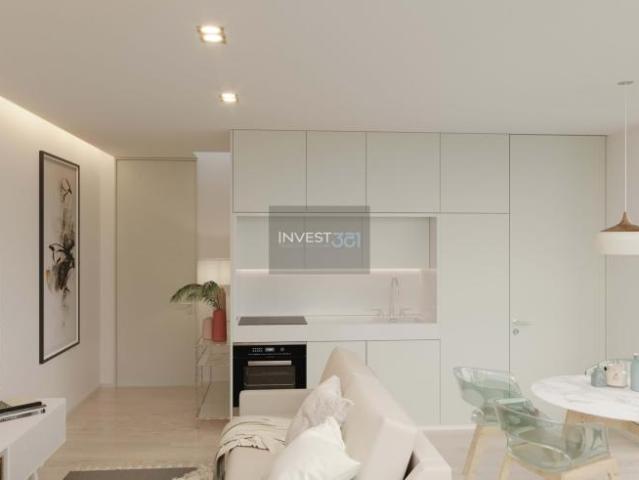 Matosinhos Porto LS67673775