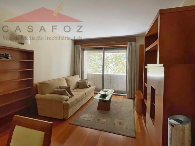 Matosinhos Sul Arrendamento Apartamento T1+1 Mobliado e Equipado