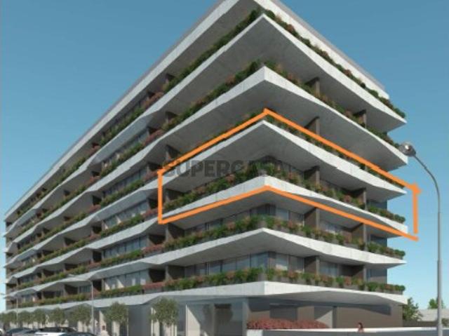 Matosinhos Sul, fenomenal T3, 168 m2, varandas em todo o apartamento, 500 mts da praia e parque da cidade
