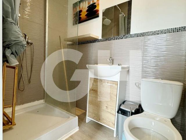 MAUBEUGE: appartement T1 17 m² à louer