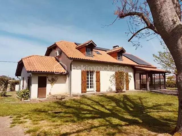 Maubourguet 65700 Achat / Vente maison 8 pièces t8 piscine terrasse