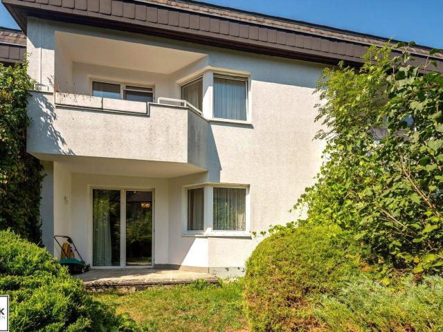 Mauerbach: gepflegtes Reihenhaus mitten im Grünen mit perfektem Grundriss
