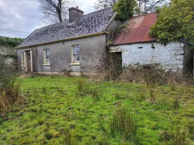 Maugherabaun, Feakle, Feakle, Co. Clare, V94F2W7 is for sale