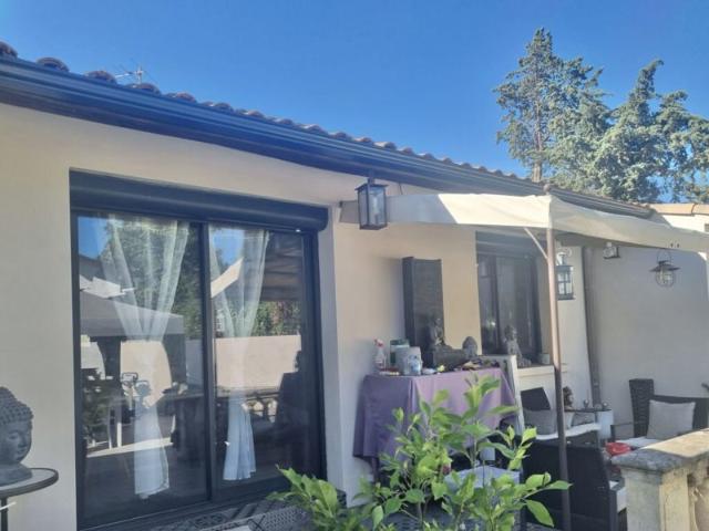 Mauguio – Ensemble immobilier: résidence principale + 5 appartements