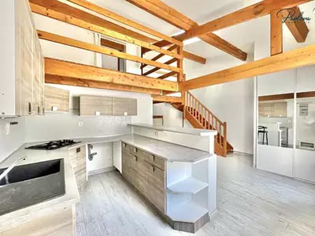 Mauguio 34130 Achat / Vente appartement 2 pièces t2 au dernier étage terrasse