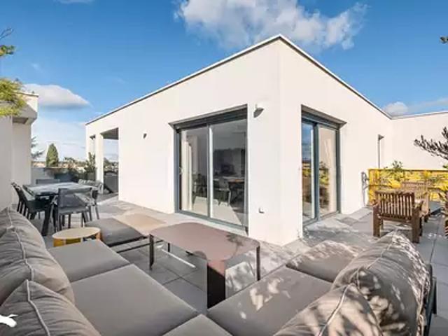 Mauguio 34130 Achat / Vente appartement 5 pièces t5 au dernier étage