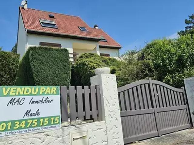 Maule 78580 Achat / Vente maison 6 pièces t6 terrasse parking