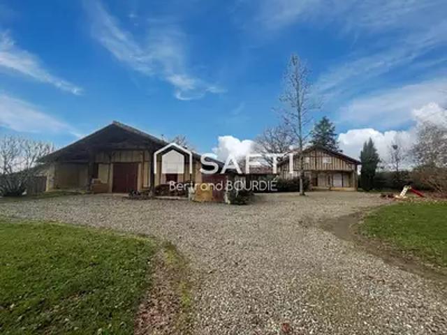 Mauléon d'Armagnac 32240 Achat / Vente maison 9 pièces t9 terrasse parking