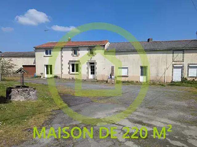 Mauléon 79700 Achat / Vente maison 7 pièces t7
