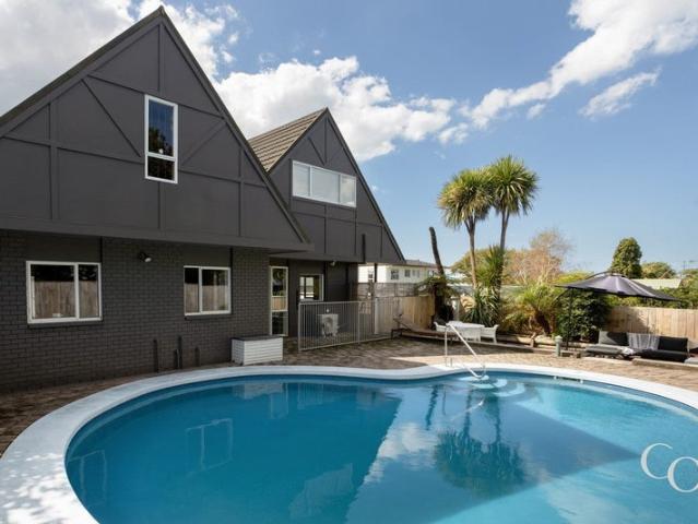 maungatapu, 6+ bedrooms