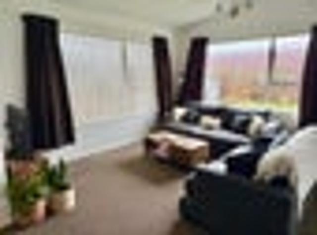 Maungaraki, 2 bedrooms, $500 pw