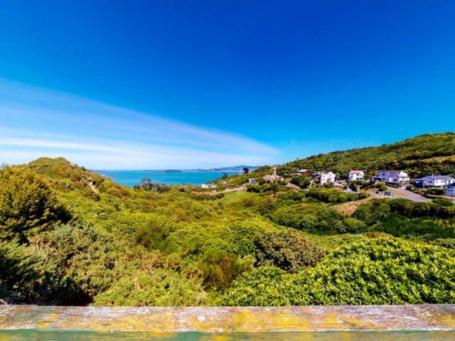 Maungaraki, 3 bedrooms