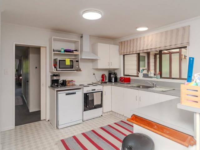 Maungaraki, 3 bedrooms