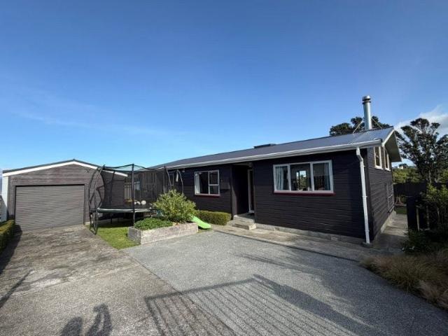 maungaraki, 3 bedrooms
