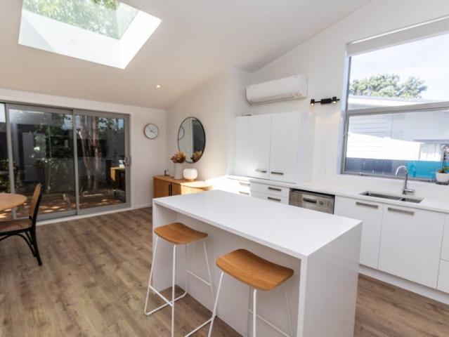 maupuia, 4 bedrooms