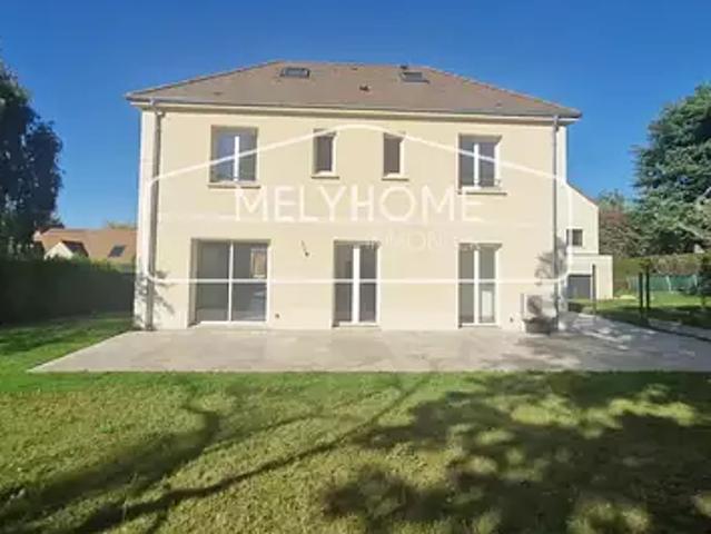 Maurepas 78310 Achat / Vente maison 7 pièces t7