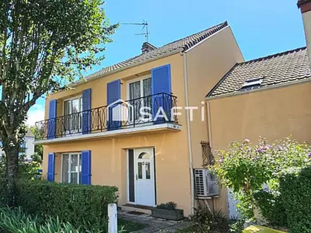 Maurepas 78310 Achat / Vente maison 7 pièces t7 terrasse balcon