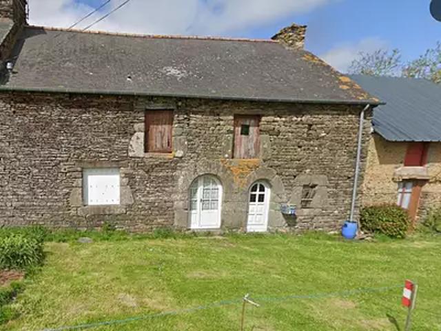 Mauron 56430 Achat / Vente maison 2 pièces t2 au dernier étage cave