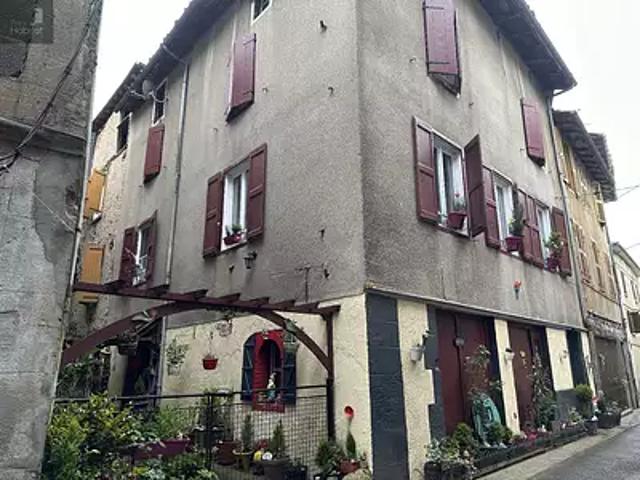 Maurs 15600 Achat / Vente maison 7 pièces t7