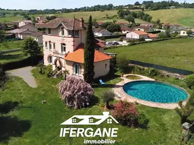 Maurs 15600 Achat / Vente maison 7 pièces t7 piscine