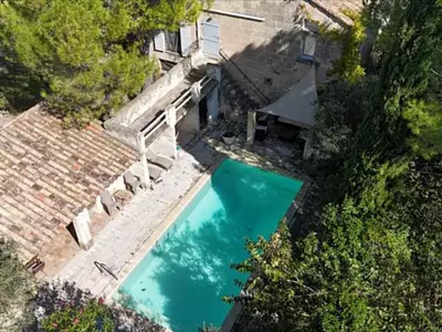Maussane les Alpilles 13520 Achat / Vente maison 6 pièces t6 piscine terrasse