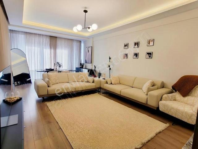 Mavi Atlas'tan Atakum İstiklal Mah. Satılık 3+1 Daire