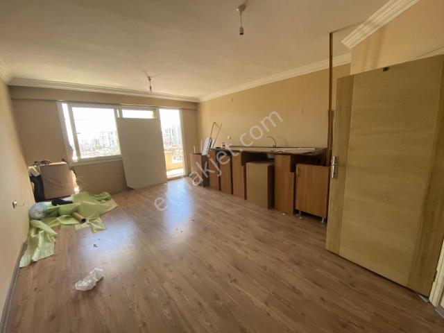 Mavi Bulvar 3+1 Satılık Daire Yatırımlık Site İçi
