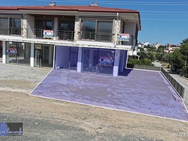 MAVİ BONCUK'TAN KURUMSAL KİRACIYA UYGUN İŞLEK CADDE ÜZERİ MAĞAZA