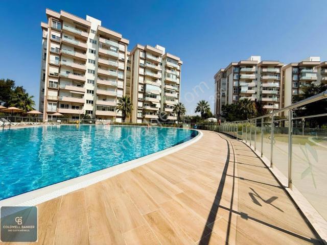 Mavişehir Karya Evleri Havuz Manzaralı 3+1 Satılık Daire