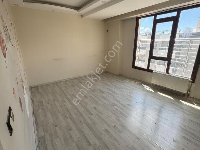 Mavi Emlak'tan Satılık Daire