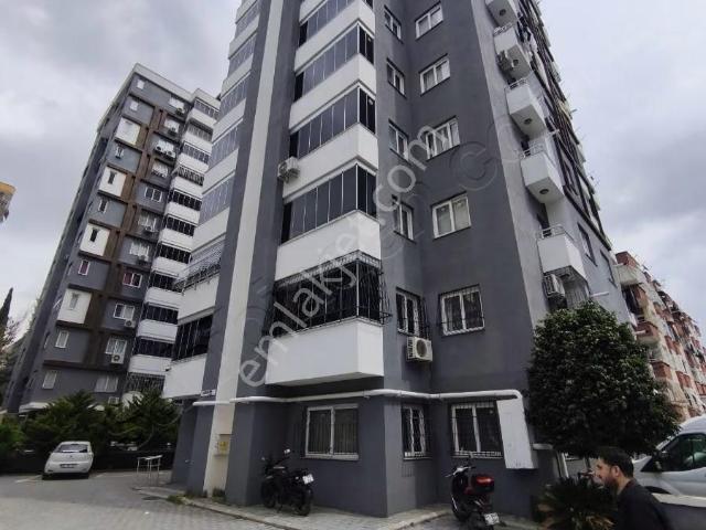 Mavibulvar Ceylan Market Civarı 6 Yaşında 2+1 Açık Mutfak