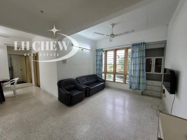 Mawar Apartment 850sf Renovated Sungai Nibong Pesta Queensbay