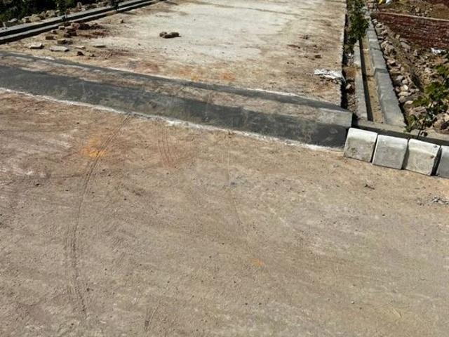 Max Balaji Defence City 3 83 Sq. Yd. Plot in Ram Vatika Colony Greater Noida Listing ID: #9925