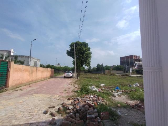 Max Balaji Defence City III 86 Sq. Yd. Plot in Kudi Khera Greater Noida Listing ID: #9894