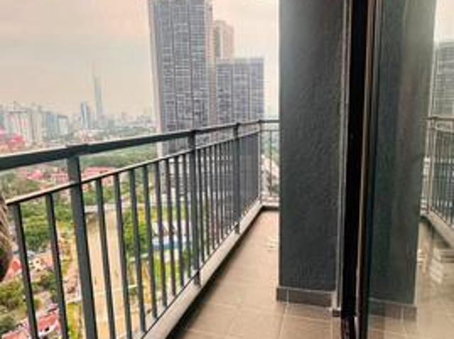 Max Residensi for rent