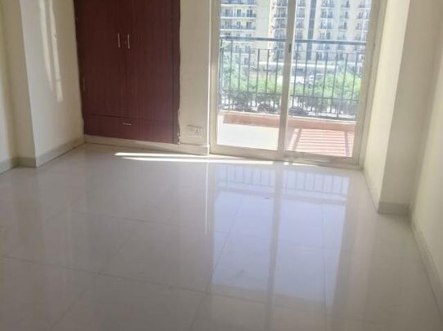 Maxblis Grand Wellington 1 Bedroom 615 Sq. Ft. Apartment in Sector 75 Noida Listing ID: #10402