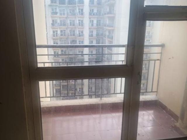 Maxblis White House 2 Bedroom 900 Sq. Ft. Apartment in Sector 75 Noida Listing ID: #10027
