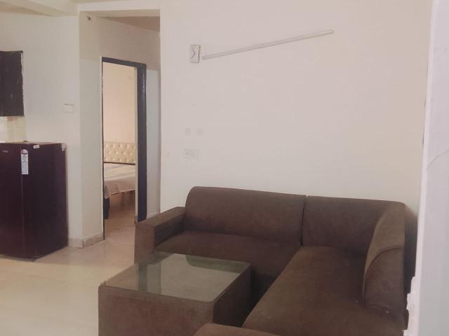 Maxblis White House 2 Bedroom 900 Sq. Ft. Apartment in Sector 75 Noida Listing ID: #9719