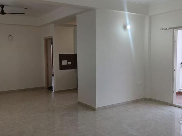 Maxblis White House 4 Bedroom 2250 Sq. Ft. Apartment in Sector 75 Noida Listing ID: #10149