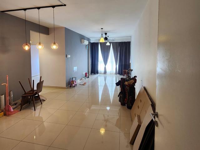 MAXIM CITYLIGHTS Sentul POOL VIEW LOW DOWN PAYMENT