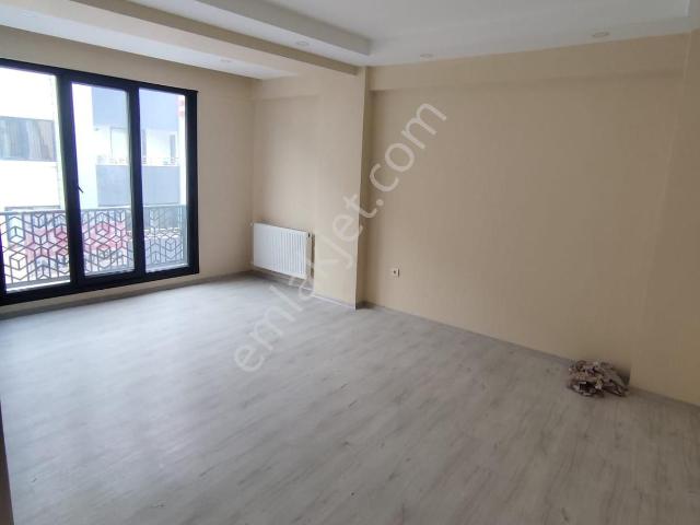 May Group'tan Sümer'de Pazar Pazarında Geniş 2 Yıllık 3+1 Daire