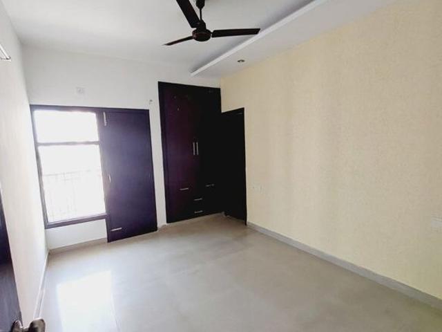 Maya Garden City 3 Bedroom 1100 Sq. Ft. Apartment in Lohgarh Zirakpur Listing ID: #10404