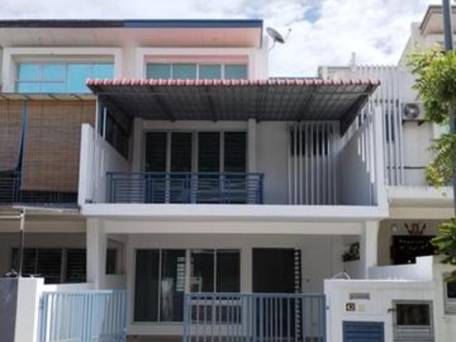 Maya height bandar seri alam double storey GG
