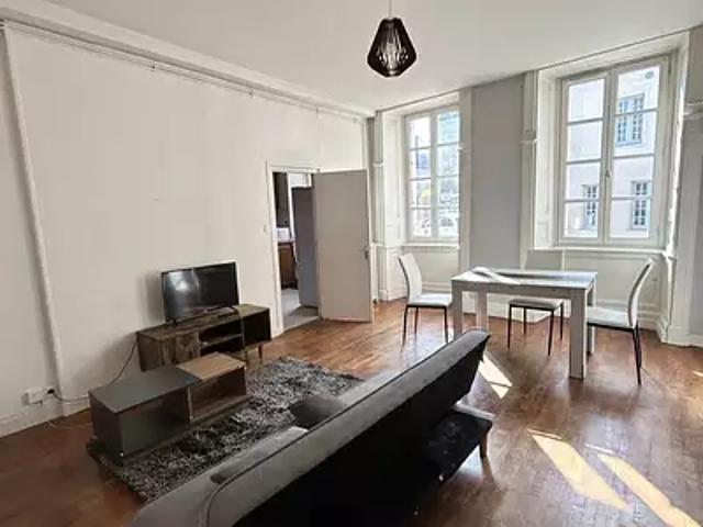 Mayenne 53100 Location appartement 2 pièces t2