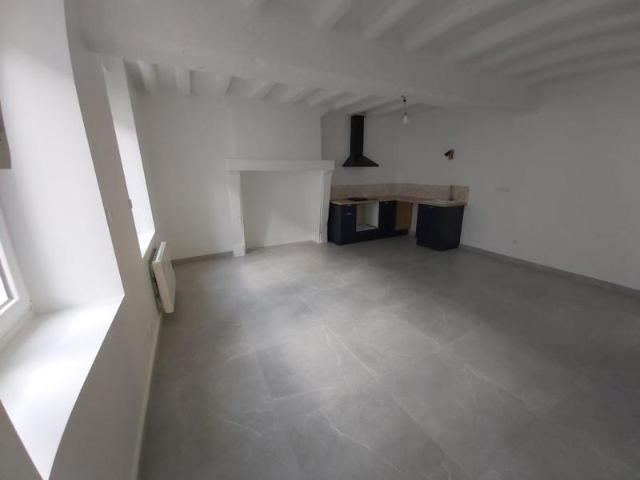 MAYET maison de bourg