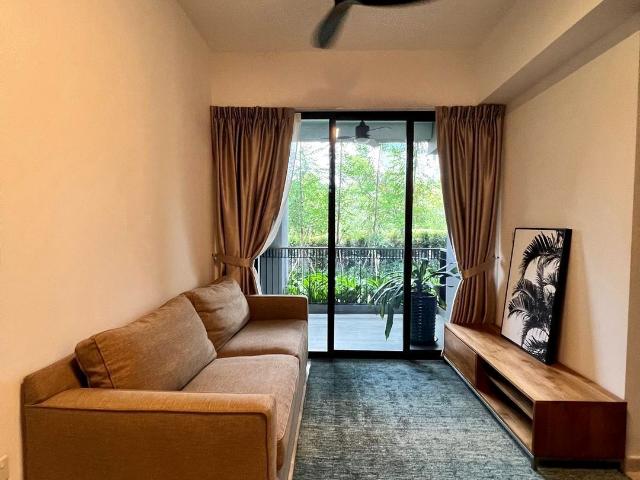 Mayfair Modern D21, Condominium