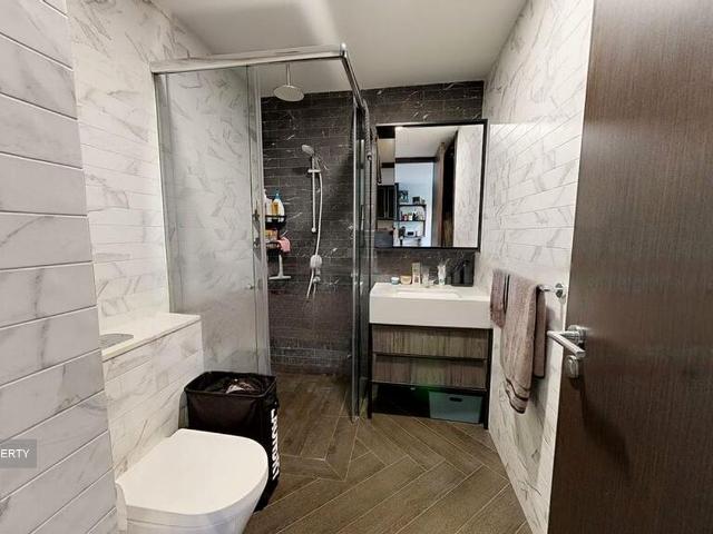 Mayfair Modern D21, Condominium